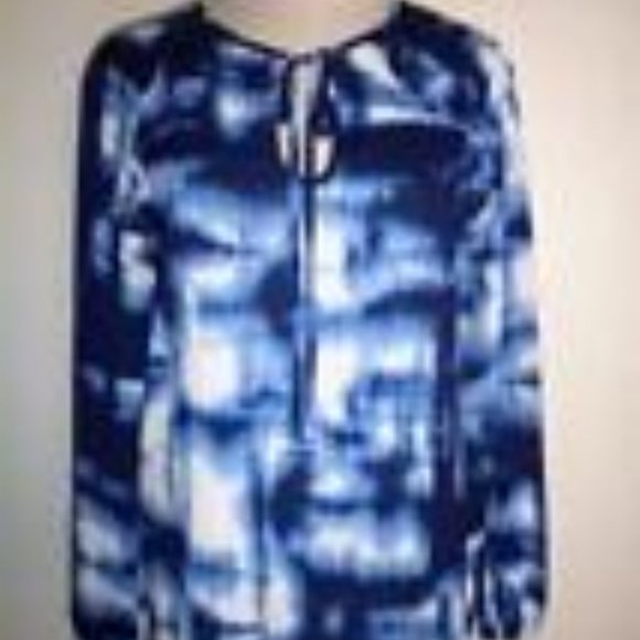 BCBG MAX AZRIA MS SIZE SMALL DARK INK COMBO SPLIT NECK CHIFFON PEASANT BLOUSE - Picture 1 of 9